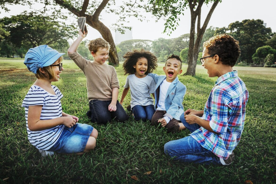 happy-kids-in-the-park-vivid-tone.jpg