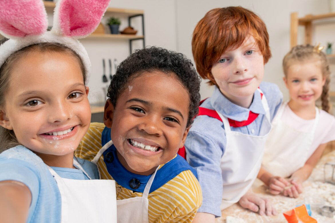 happy-multi-ethnic-kids-in-kitchen.jpg